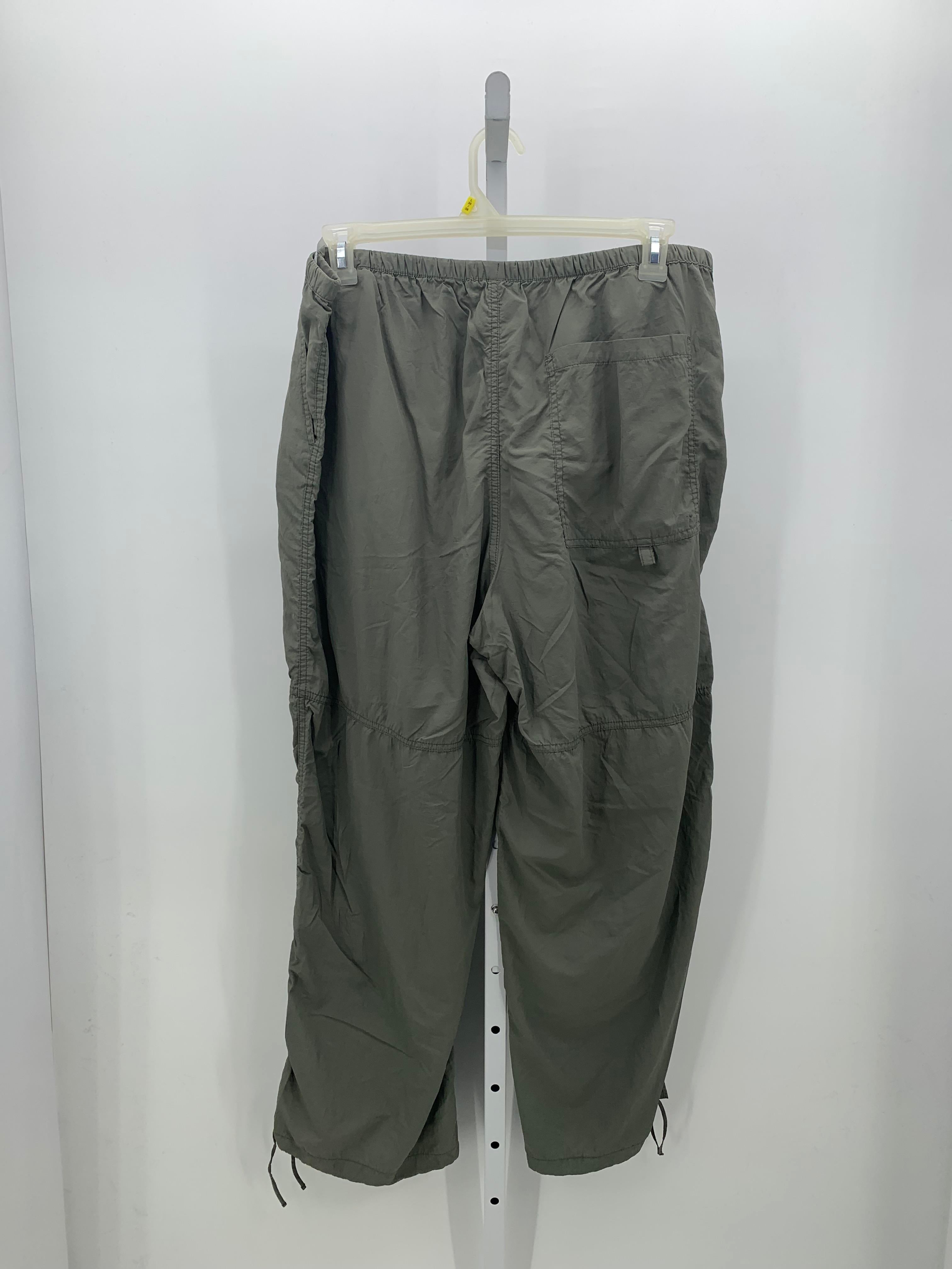 Divided Size Extra Large Juniors Pants