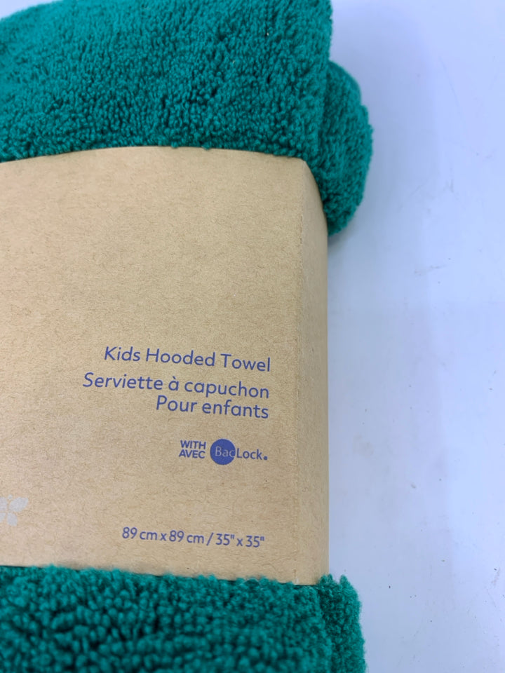 NIP GREEN KIDS HOODED TOWEL.