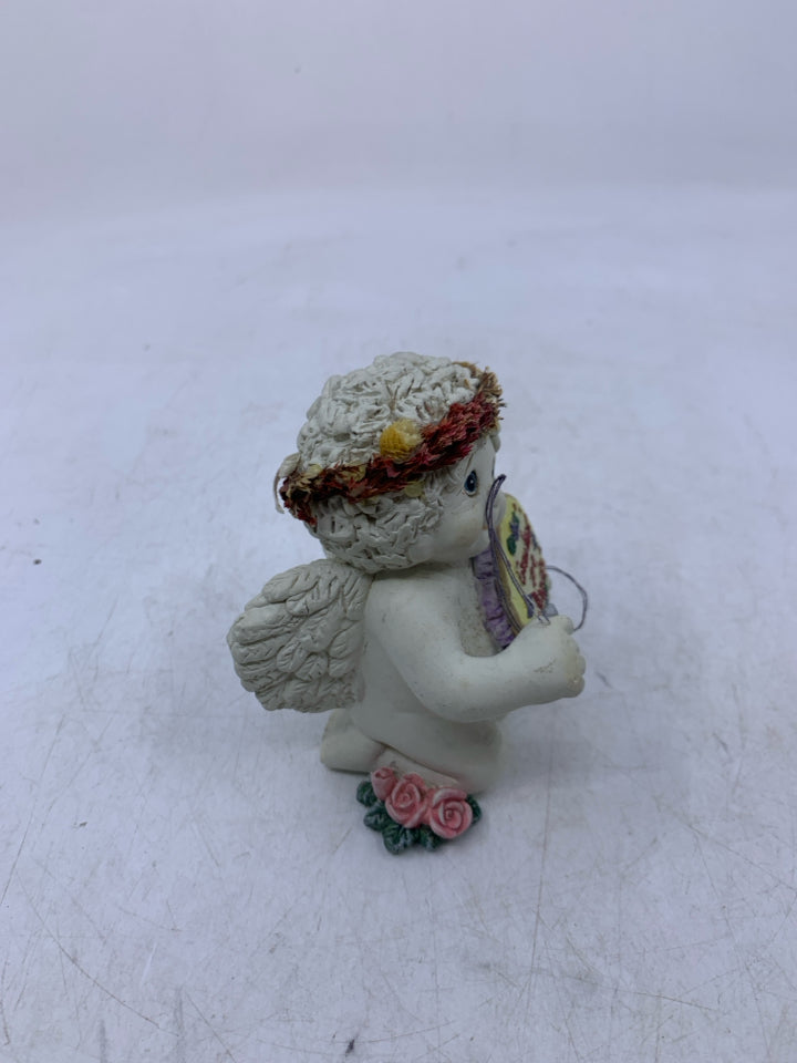 GRANDMAS ARE ANGELS KNEELING ANGEL.