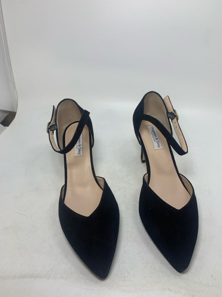 Sargasso & Grey Suede Buckle Mary Jane Heels