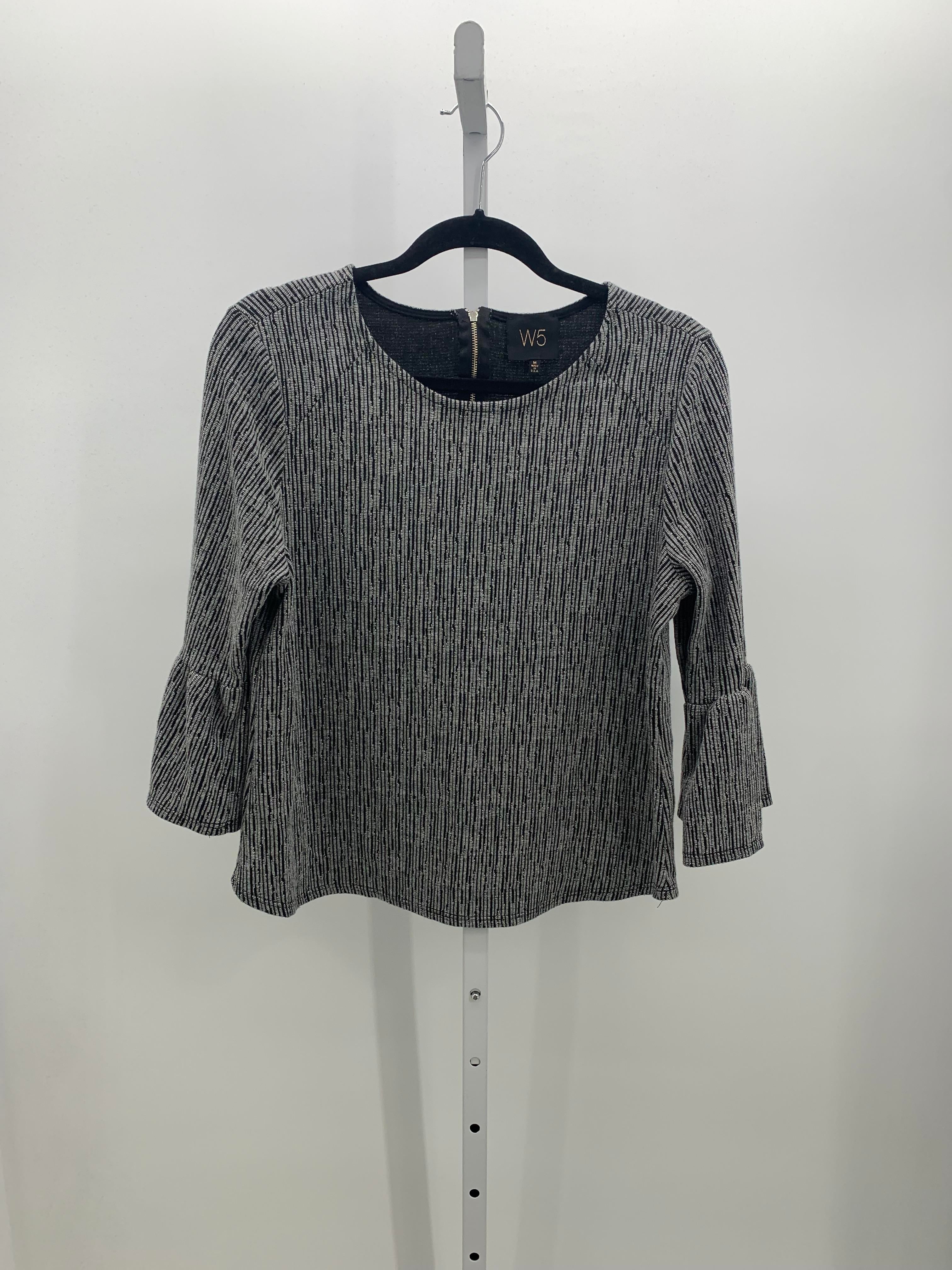 W5 Size Medium Misses 3/4 Sleeve Shirt