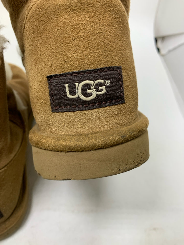 UGG Gita Chestnut Pom Pom Bow Ankle Boots