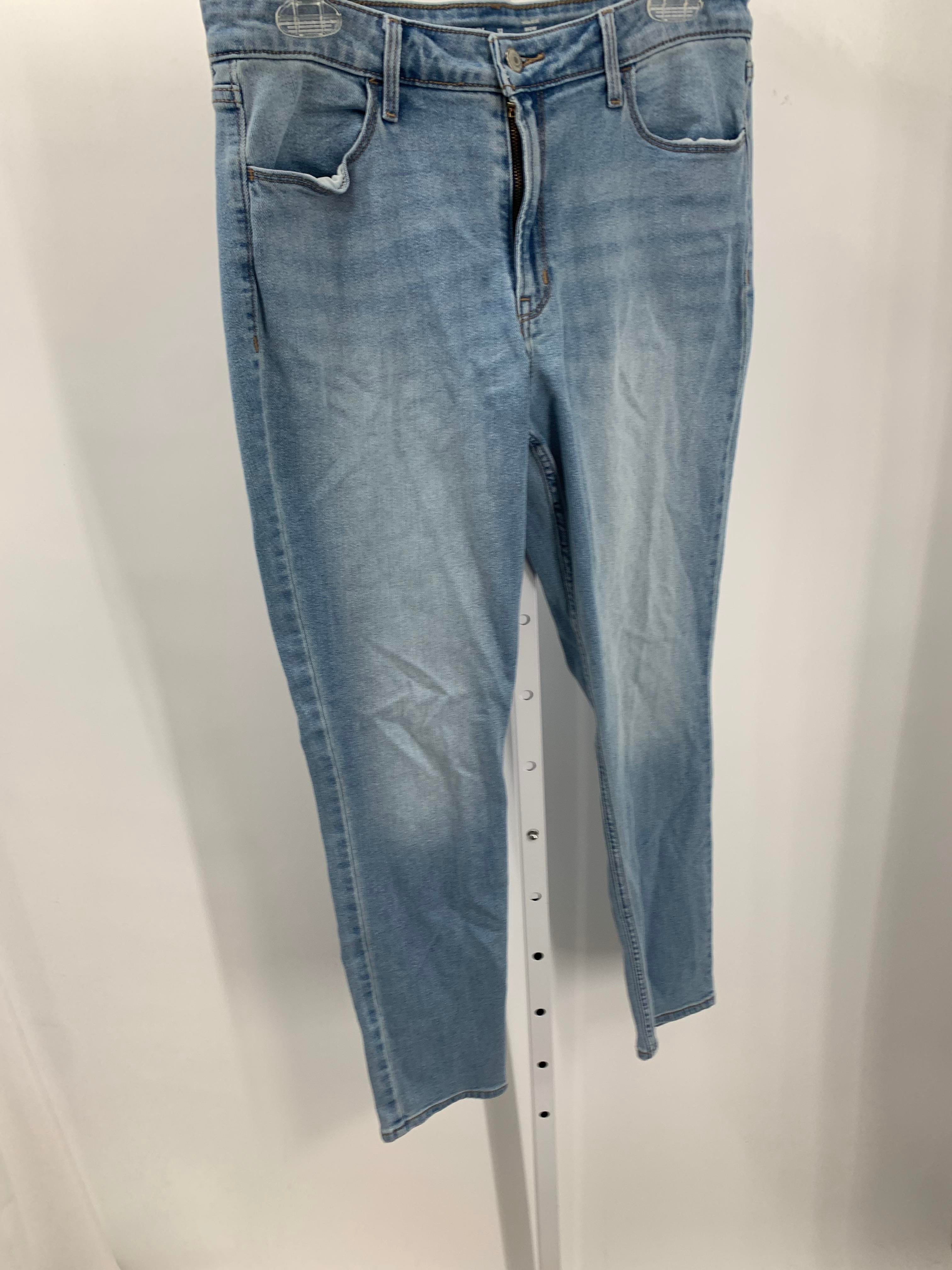 Old Navy Size 12 Misses Jeans
