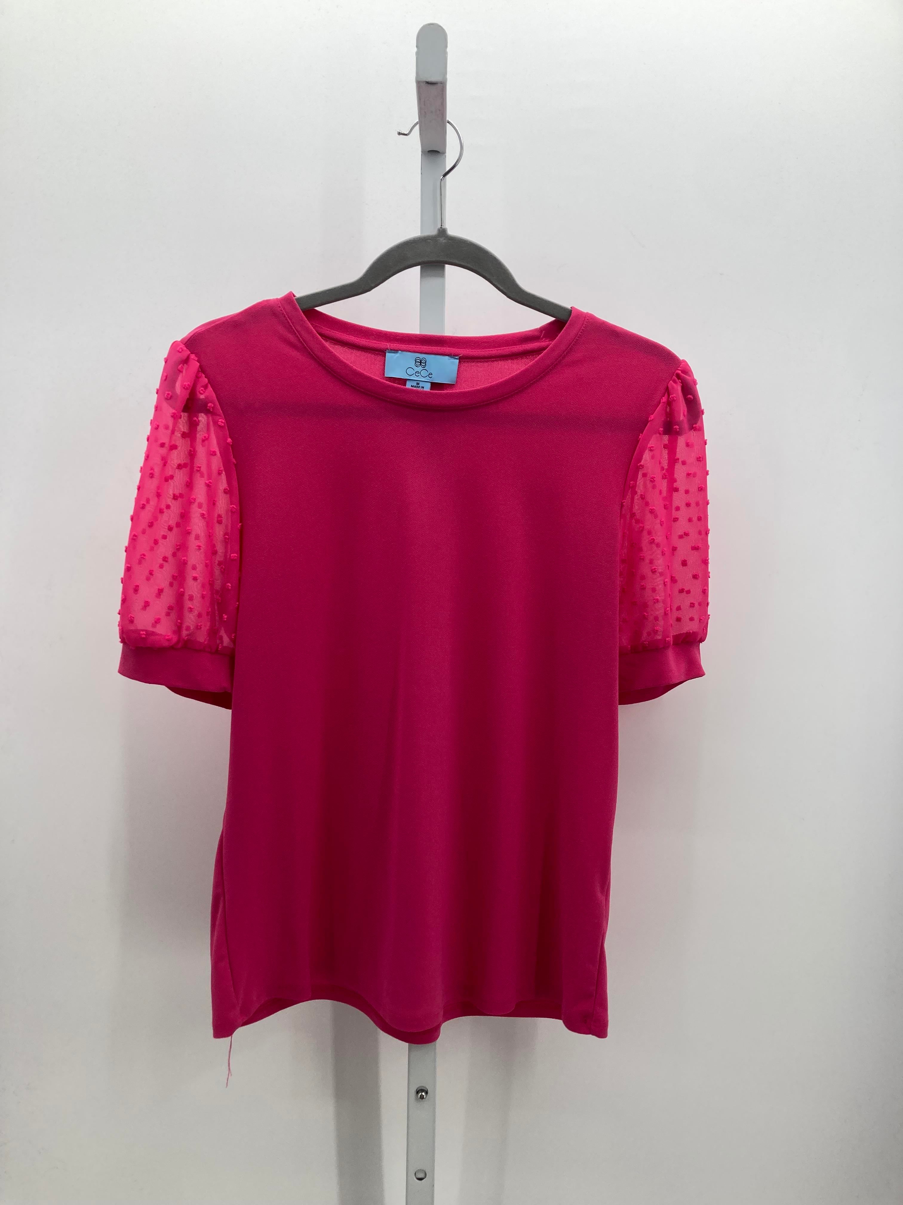 Size Medium Misses Short Sleeve Shirt