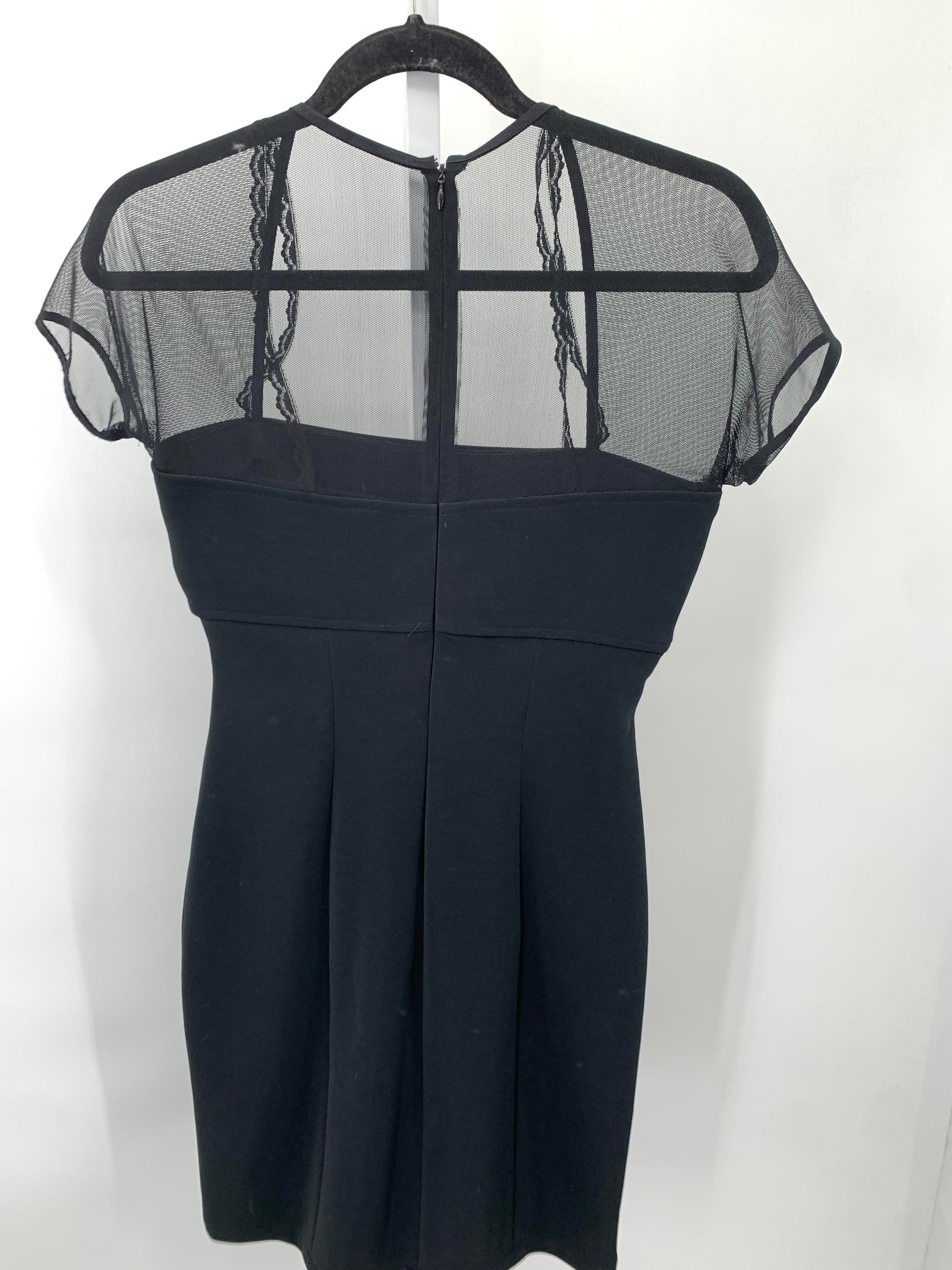 Cachet Size 6 Misses Short Sleeve Dress