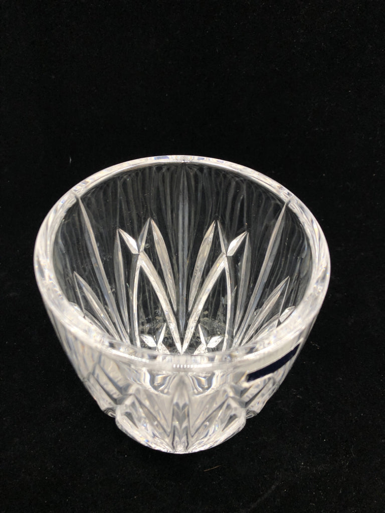 WATERFORD CRYSTAL HURRICANE VASE.