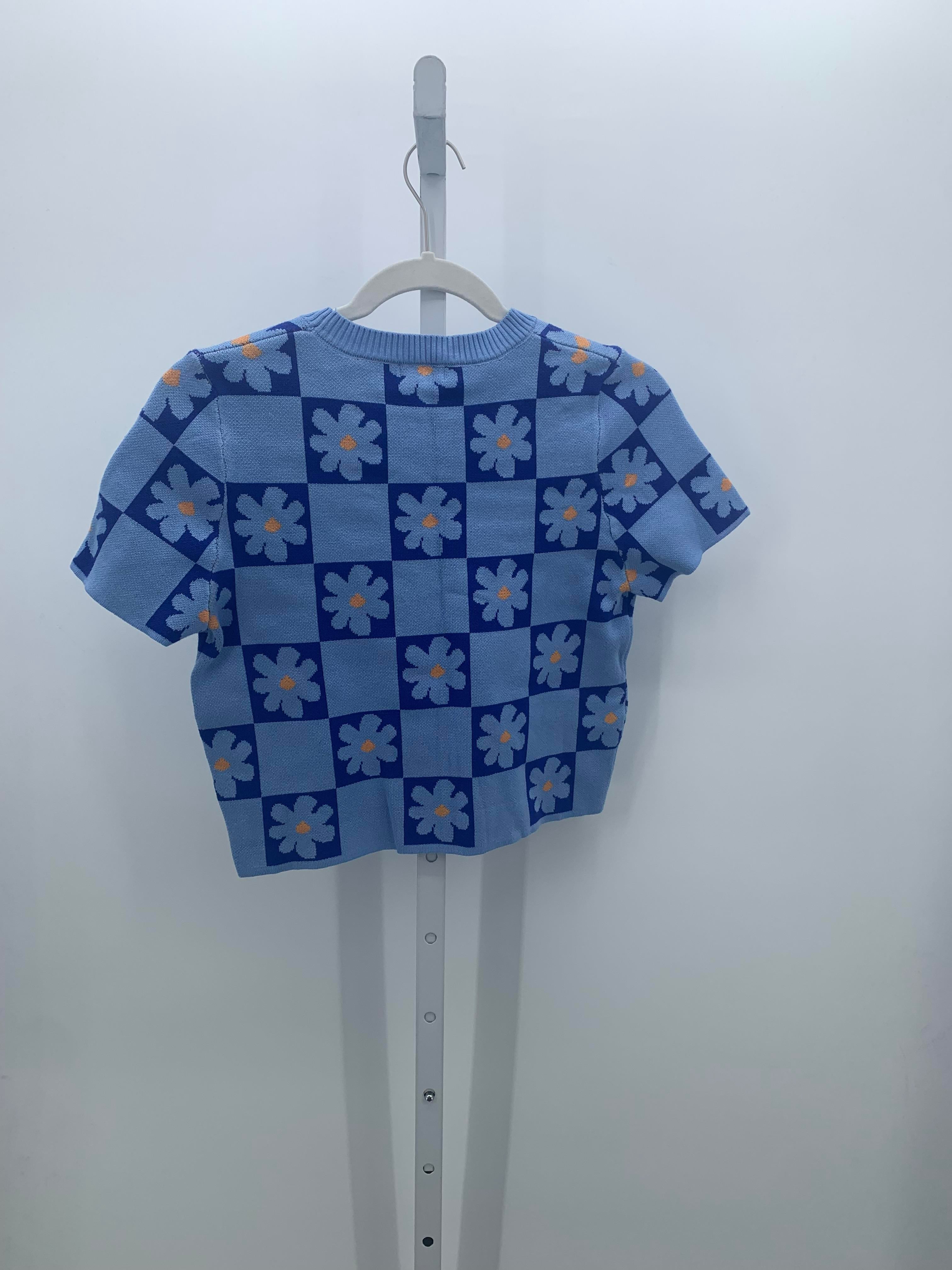 Debut Size Large Juniors Short Sleeve Sweater