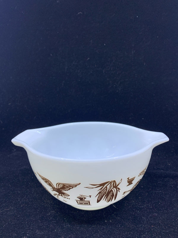 VTG SMALL BROWN PATTERNED PYREX MIXING BOWL 3" X 7.