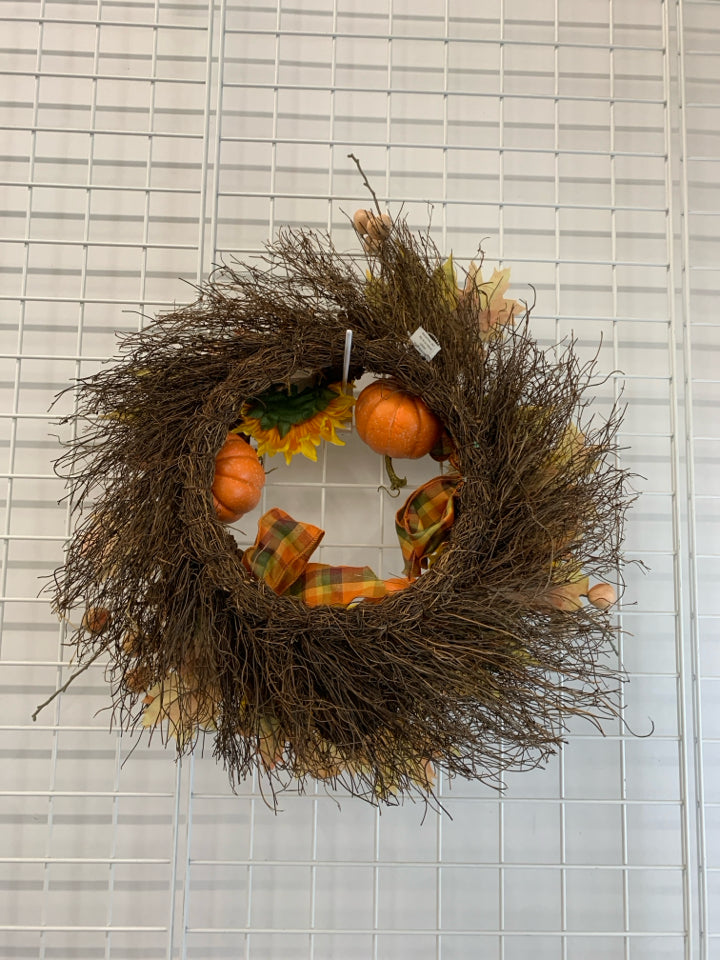 JUMBO PINECONE/PUMPKIN WREATH.
