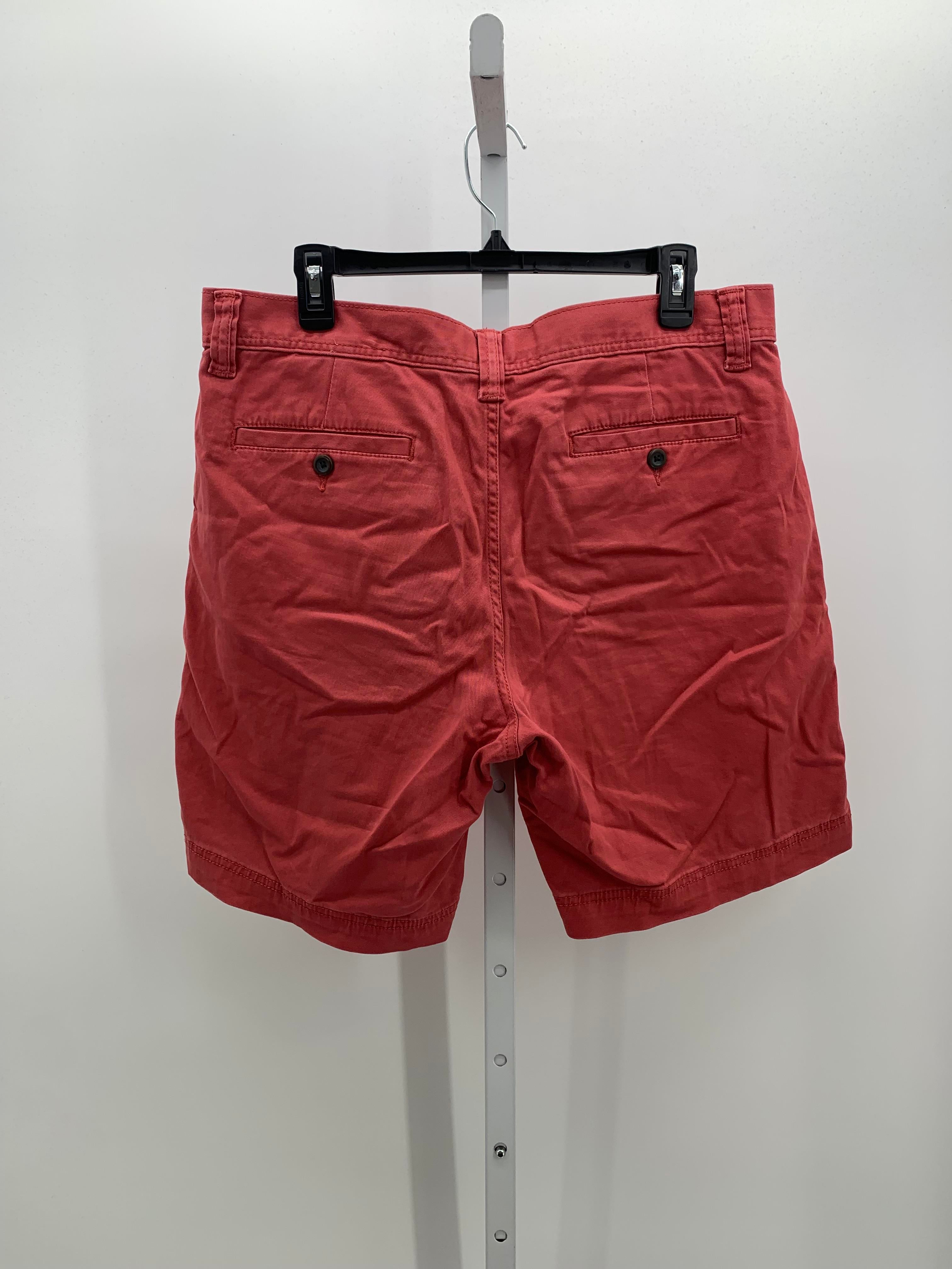 KHAKI SHORTS