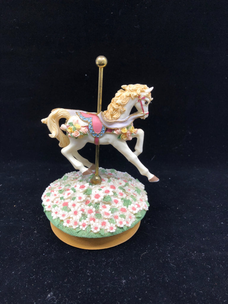 CAROUSEL HORSE CANDLE LID.