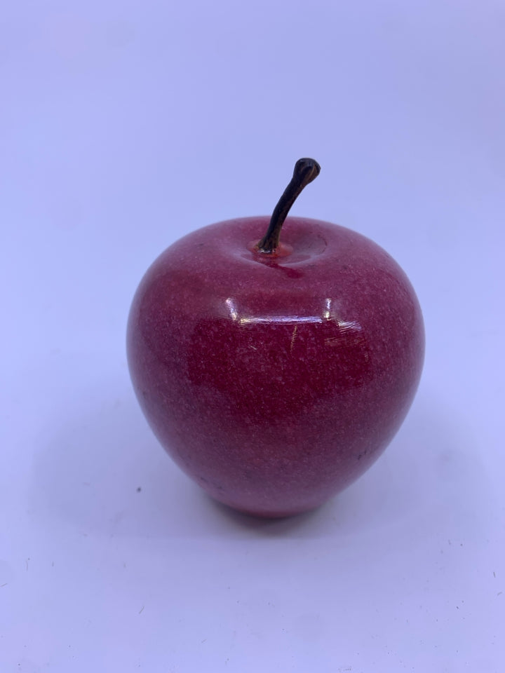NIB NEWTONS LAW APPLE PAPERWEIGHT.
