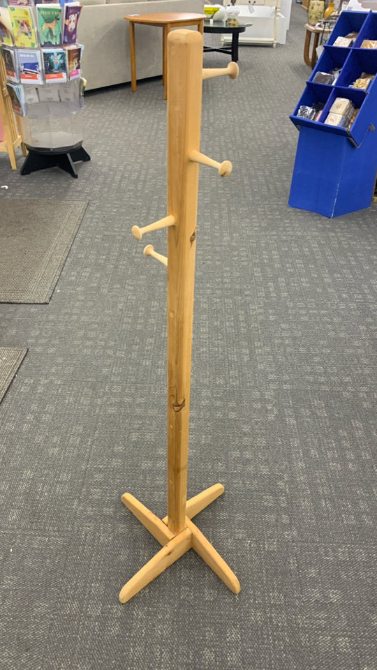 KIDS COAT RACK.