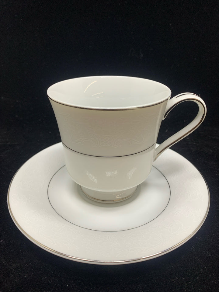 8PC LACE POINT TEACUP AND SAUCER SET.