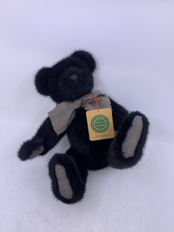 BLACK BEAR W/ PLAID BOW BOYDS BEARS.
