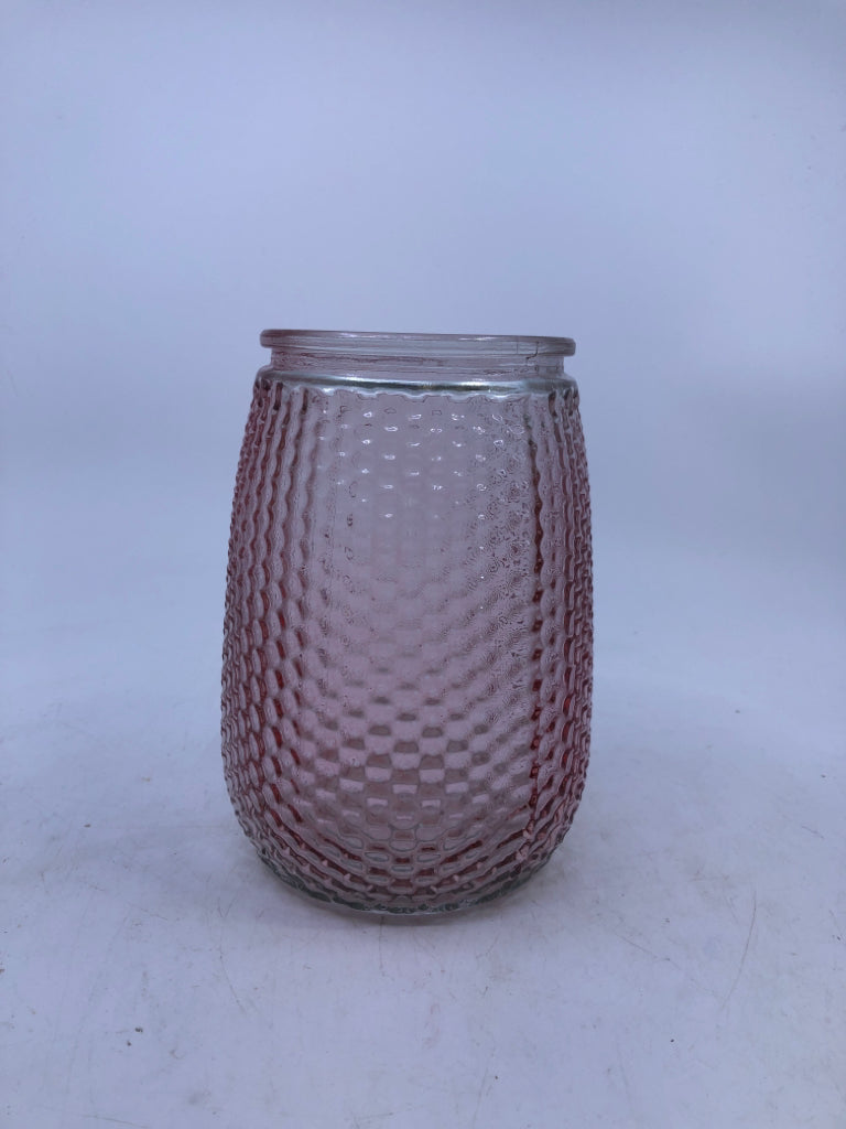 SMALL PALE PINK HOBBNAILED VASE.