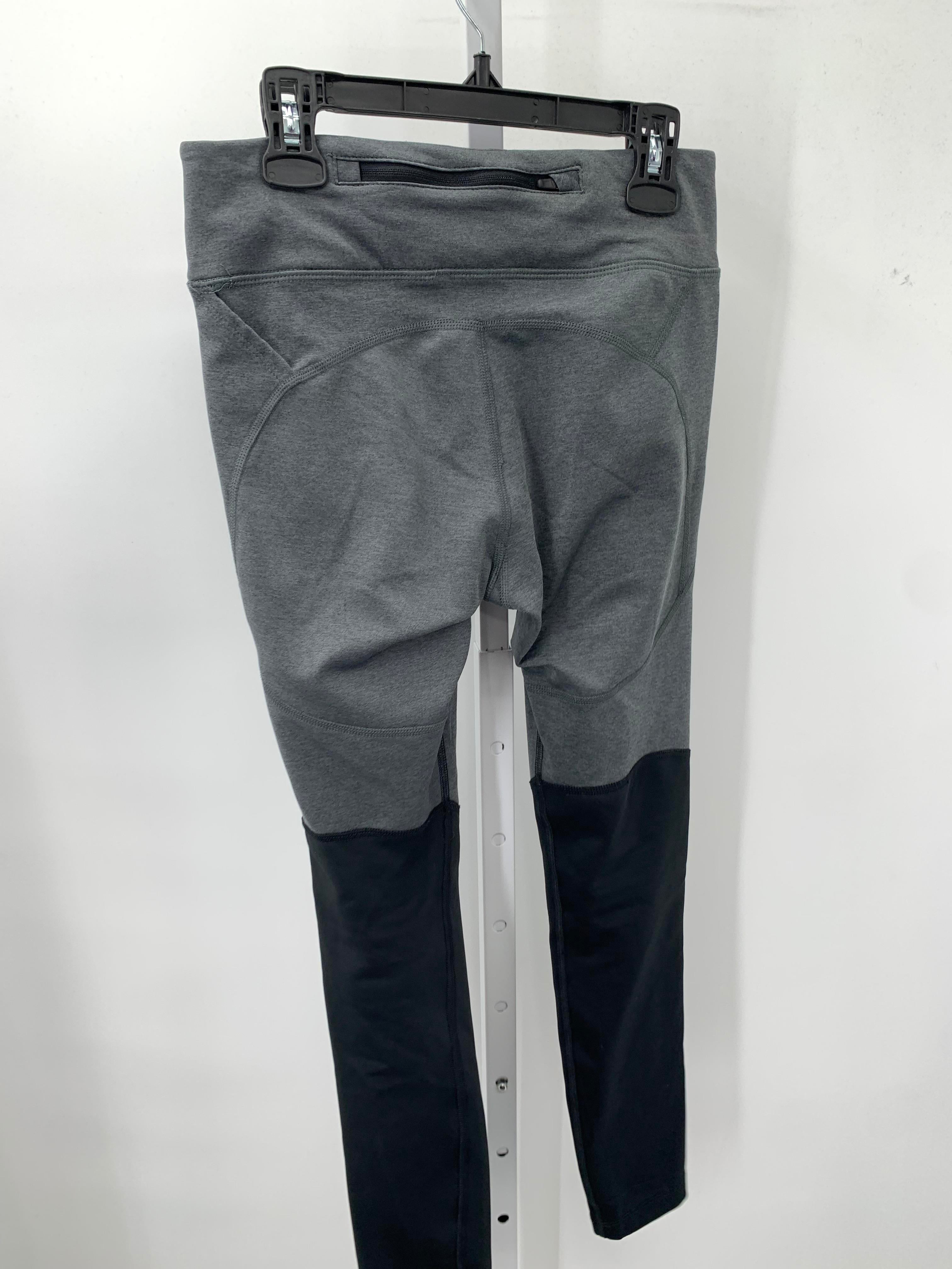 Nike Size Small Misses Leggings