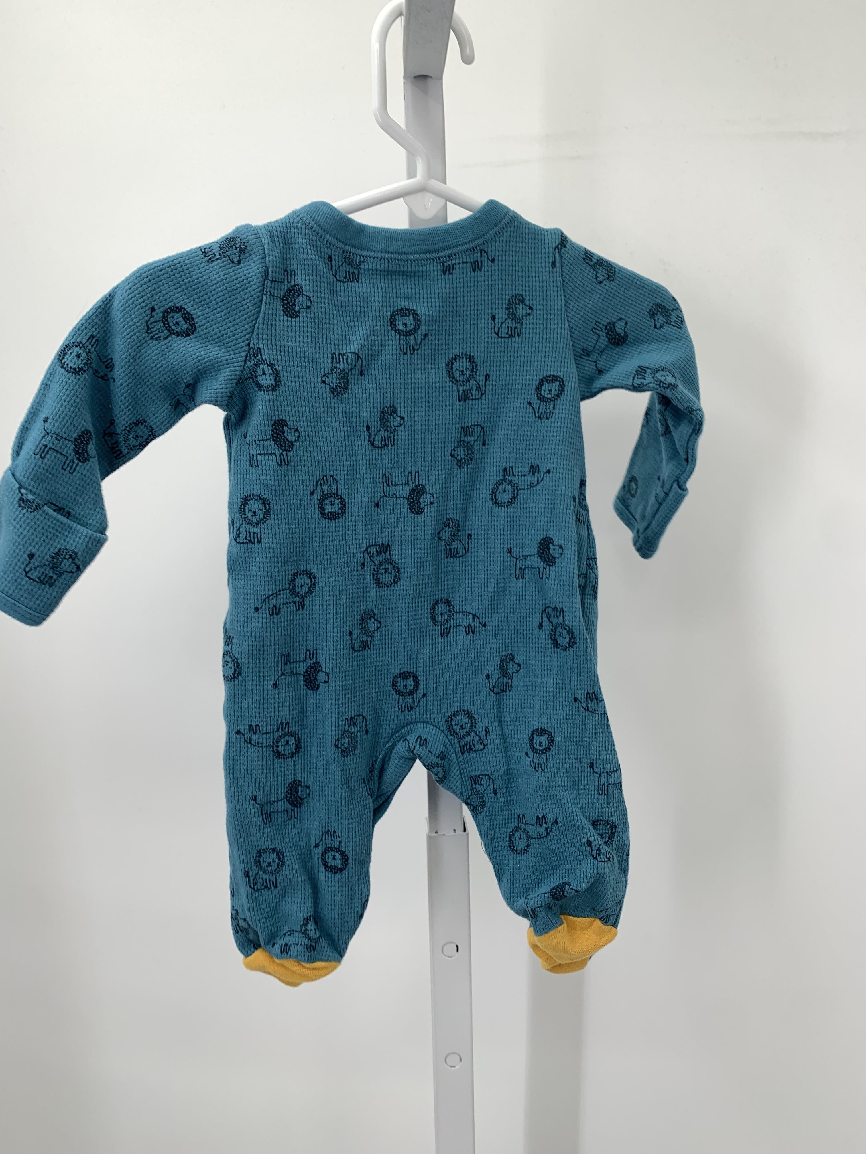 LIONS KNIT