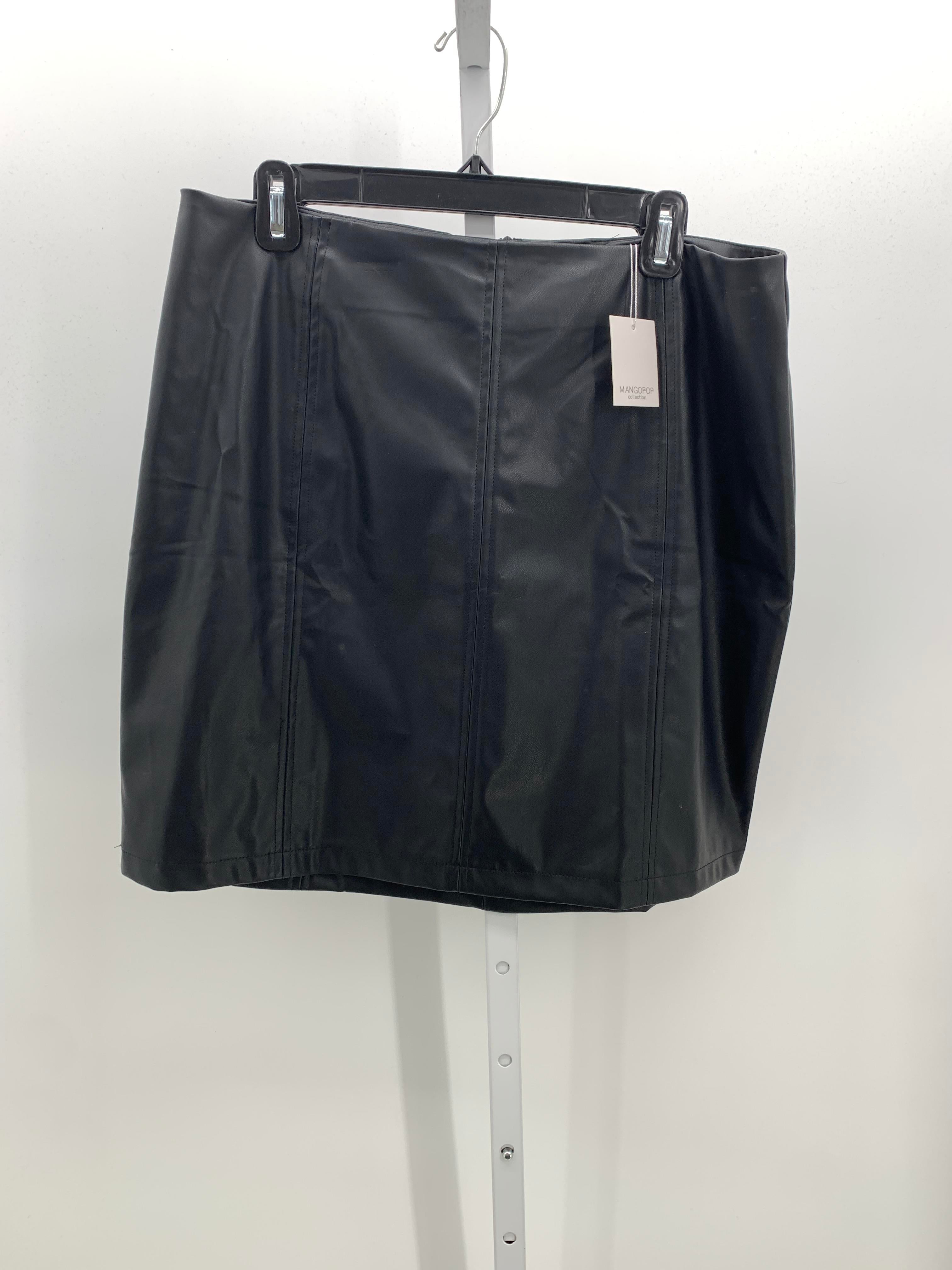 Size XXL Juniors Skirt