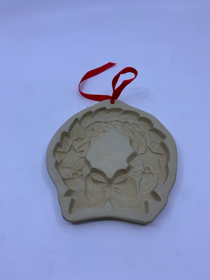 WREATH COOKIE STAMP.