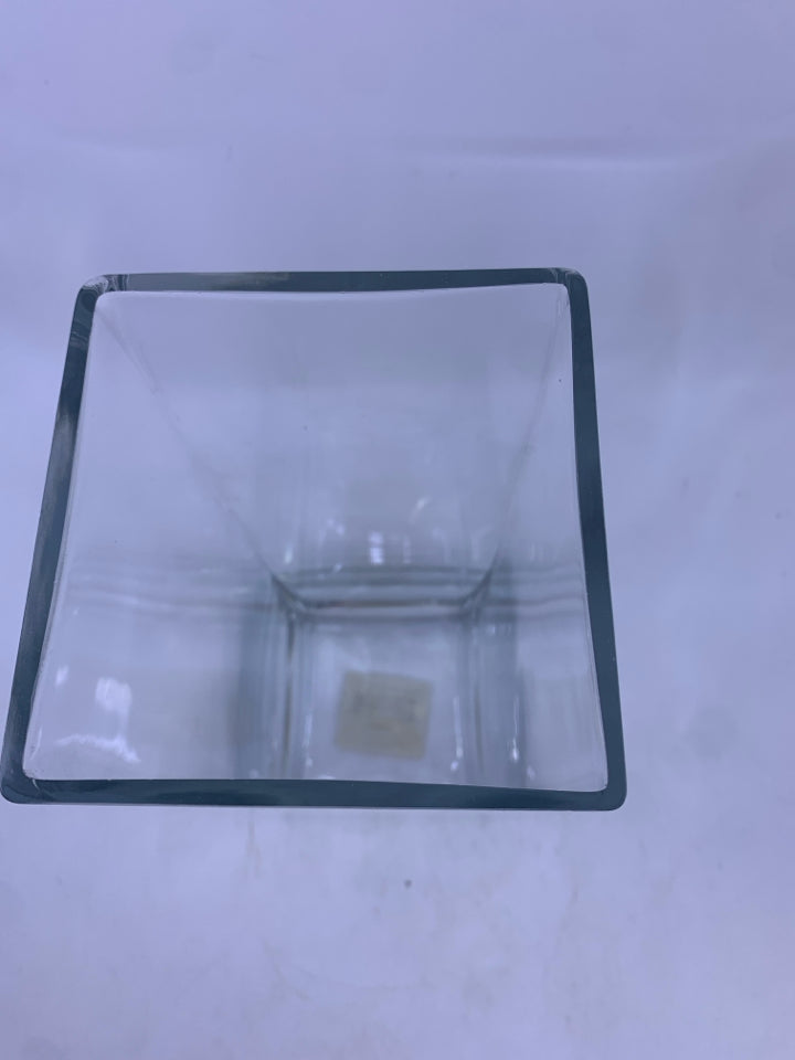 TALL SQUARE THICK GLASS VASE.
