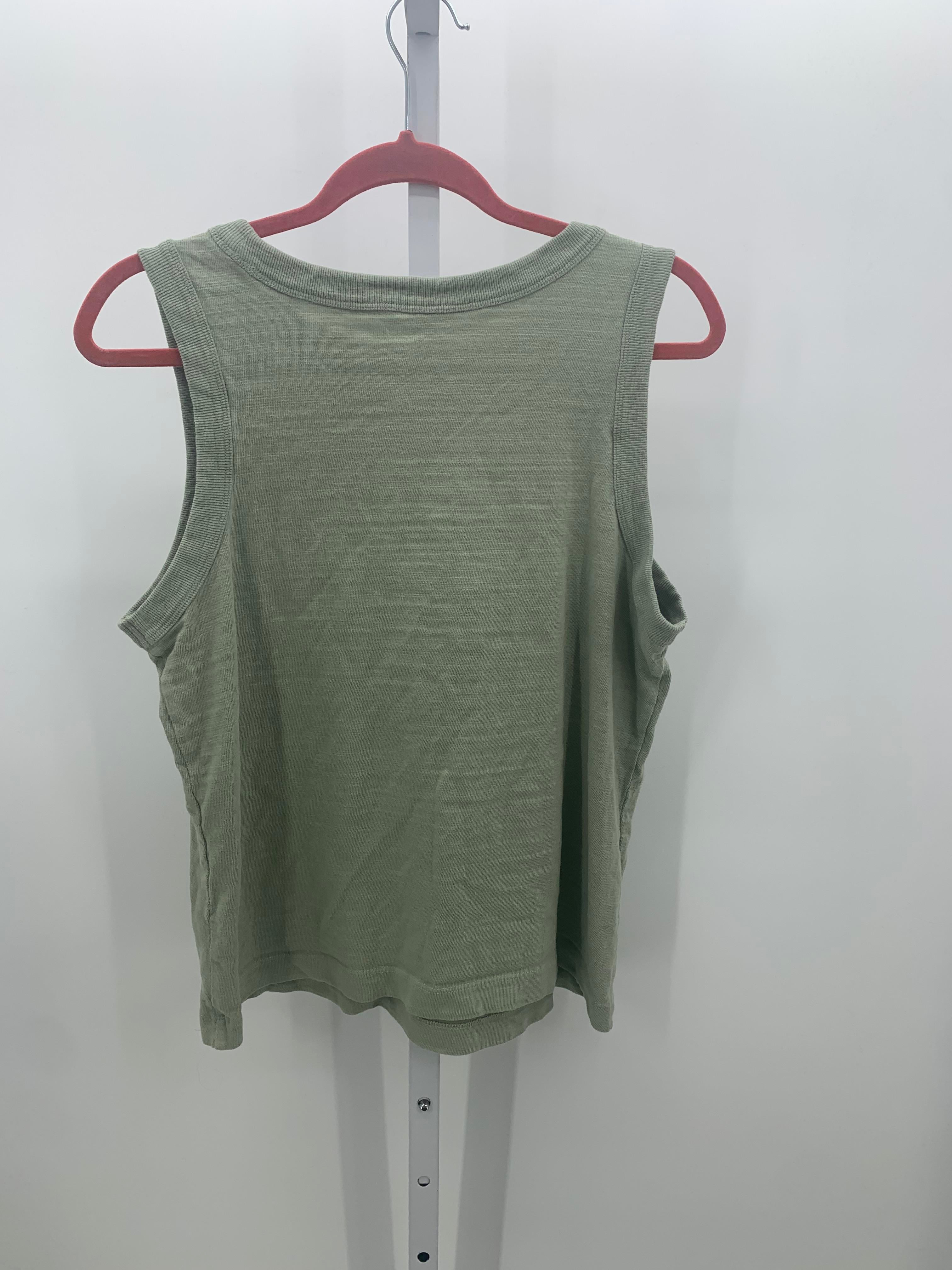 Loft Size Large Misses Tank