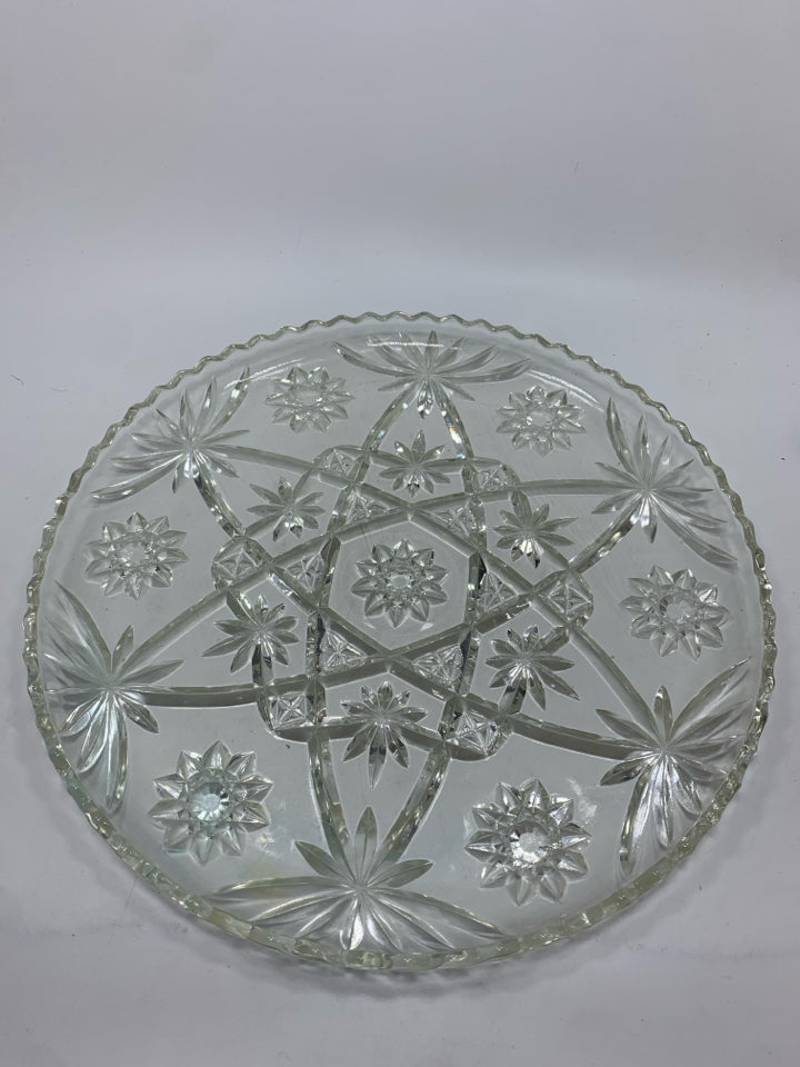 ETCHED STAR GLASS PLATTER W/SAWTOOTH EDGE.