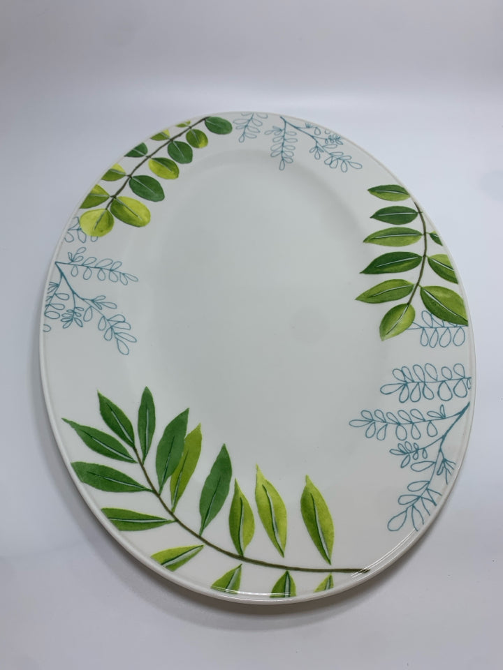 OVAL PLATTER W/LEAF ACCENTS.