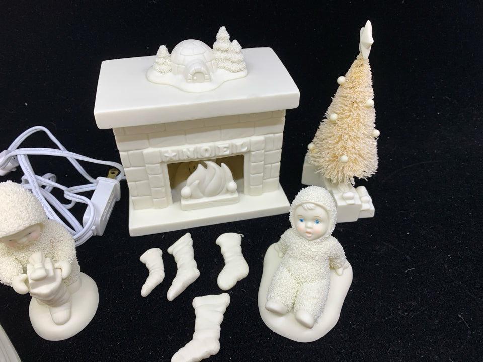 SNOWBABIES CHRISTMAS MORNING- 5pc.