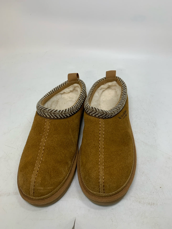 7 Juniors Slippers