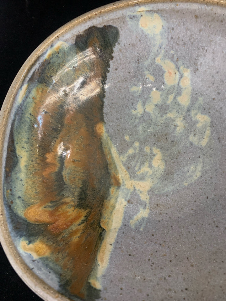 BROWN AND BLUE POTTERY SQUARE BOWL.