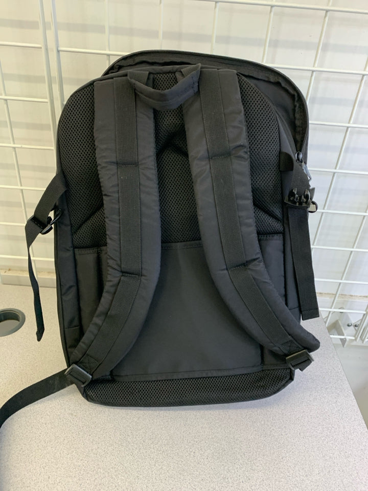 BLACK DUCHAMP LONDON TRAVEL BACKPACK.