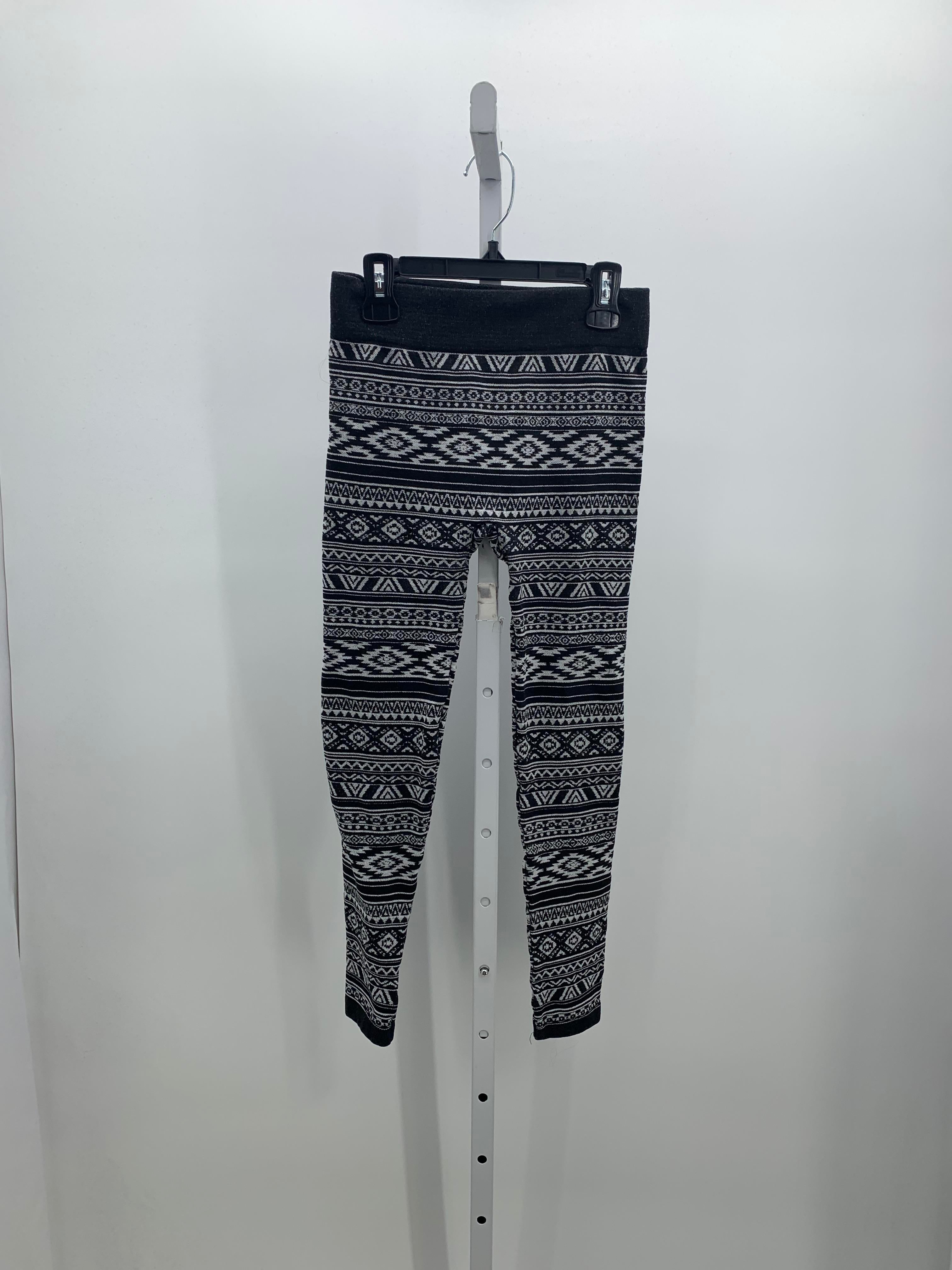Almost Famous Size Small Juniors Leggings