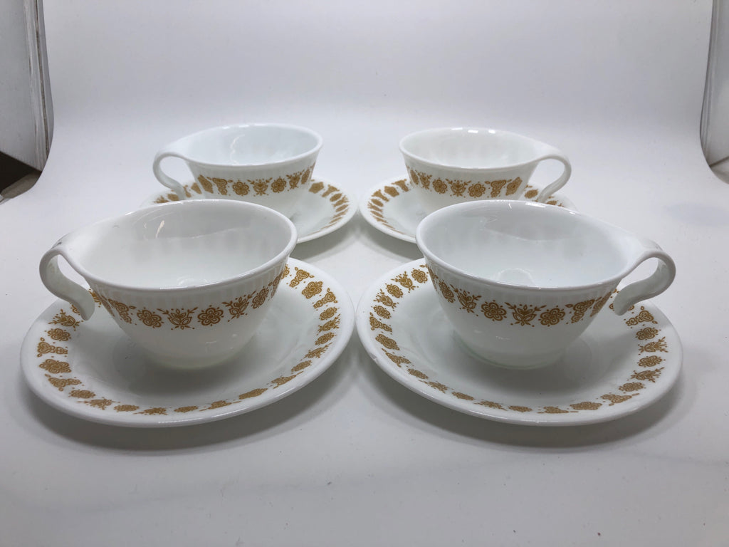8PC VTG CORELLE BUTTERFLY CUPS/SAUCER SRV.