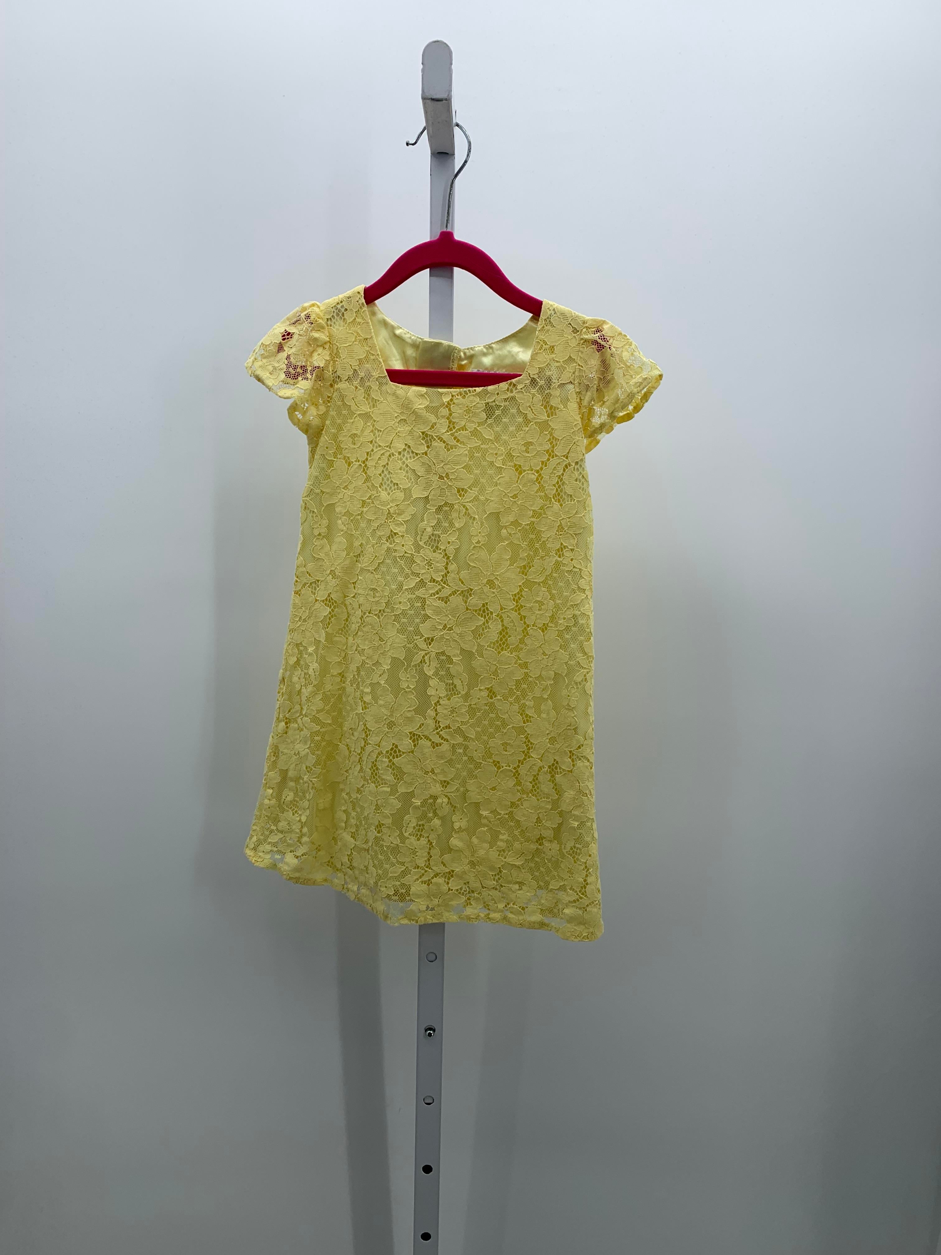 Children's Place Size 4T Girls Short Sleeve Dress