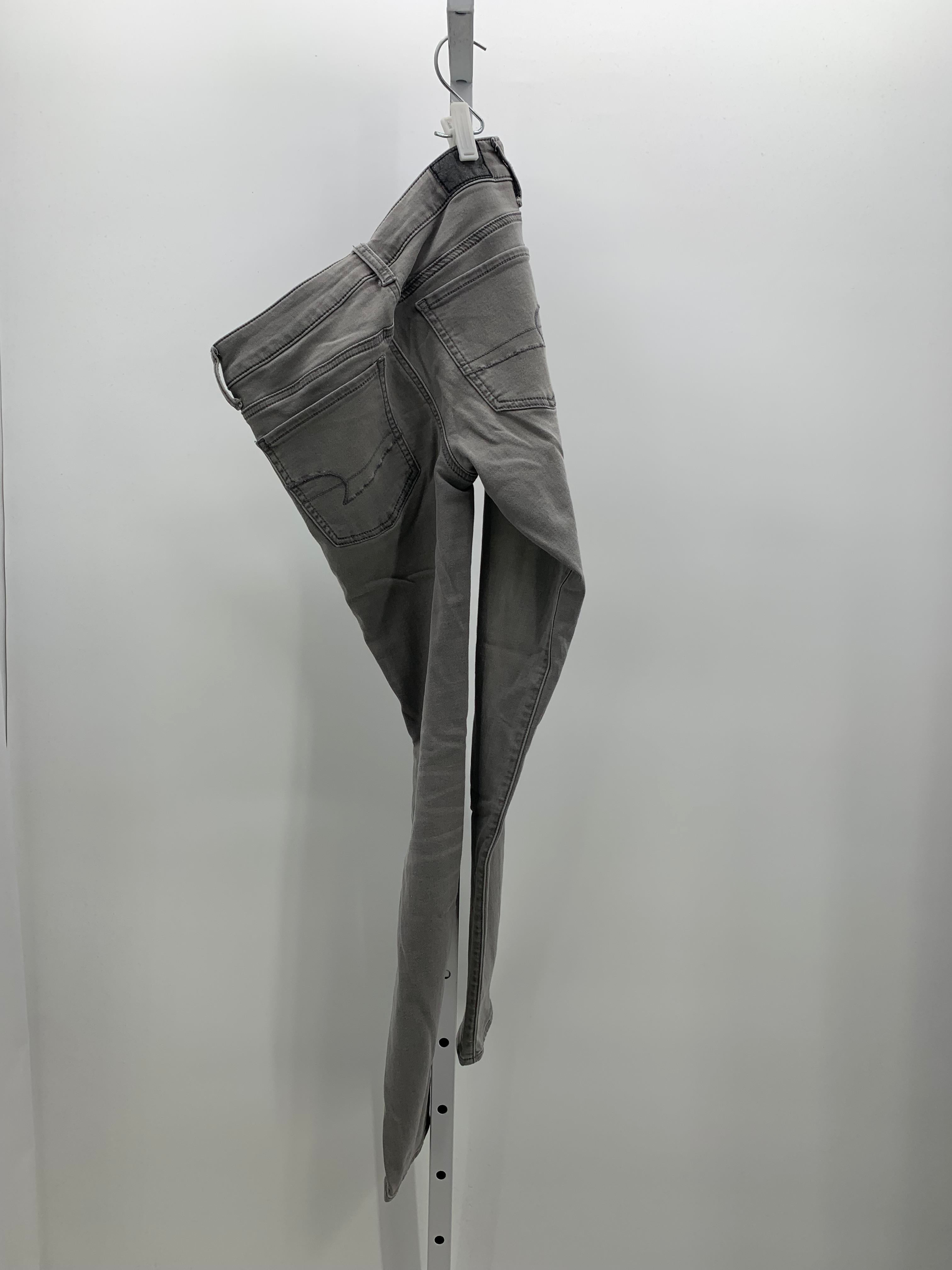 American Eagle Size 2 Juniors Jeans