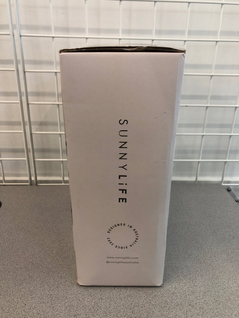 NIB TWIN TUBE LILO.