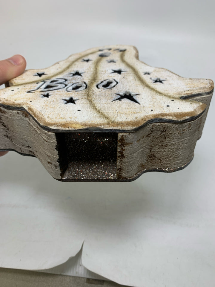RUSTIC WOOD HOLLOW GHOST.