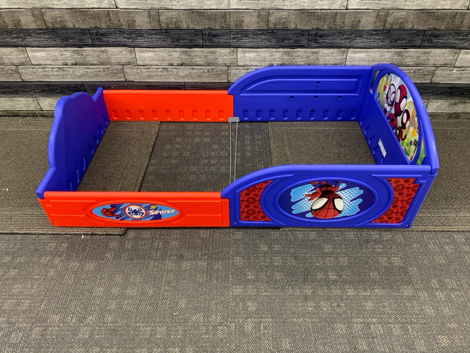 SPIDER MAN SLEEP AND PLAY TODDLER BED FRAME.