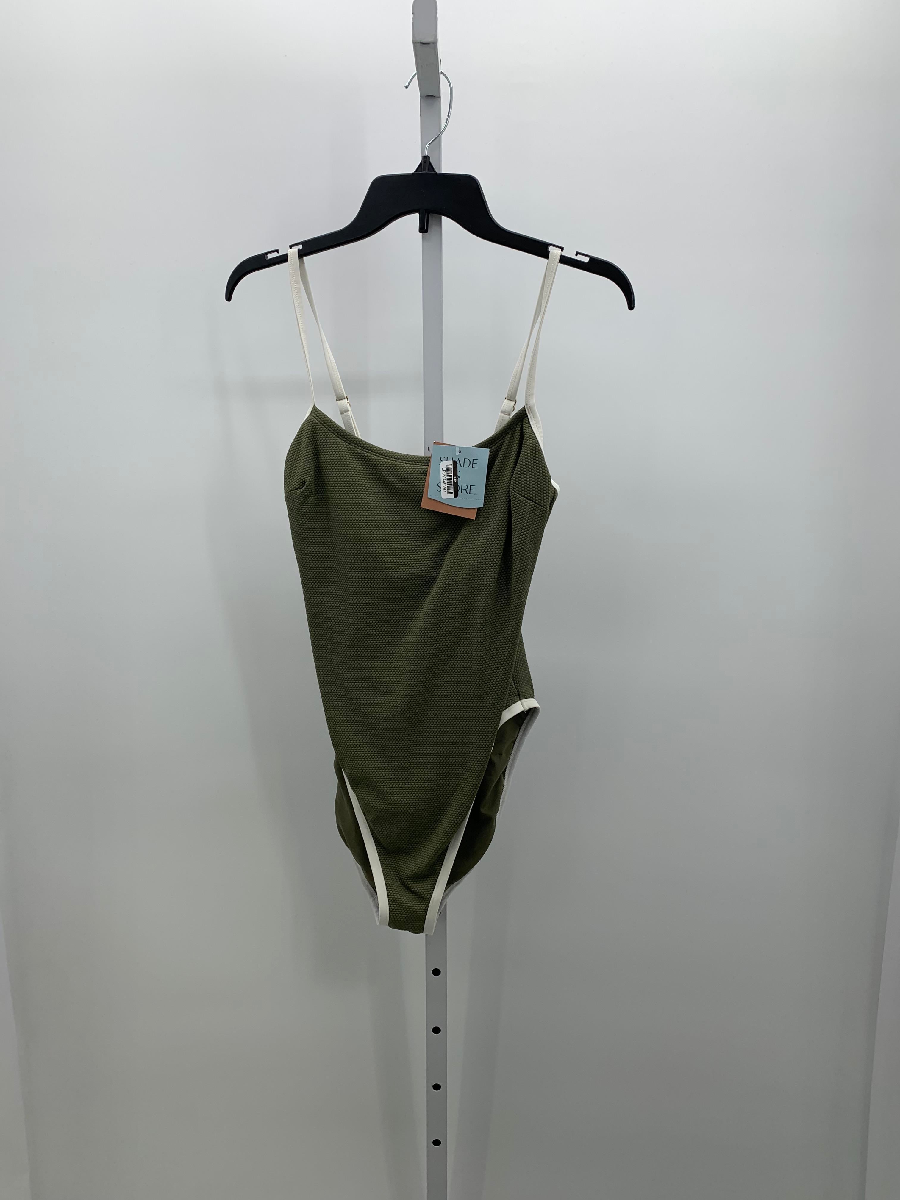 Size Medium Misses Swimwear