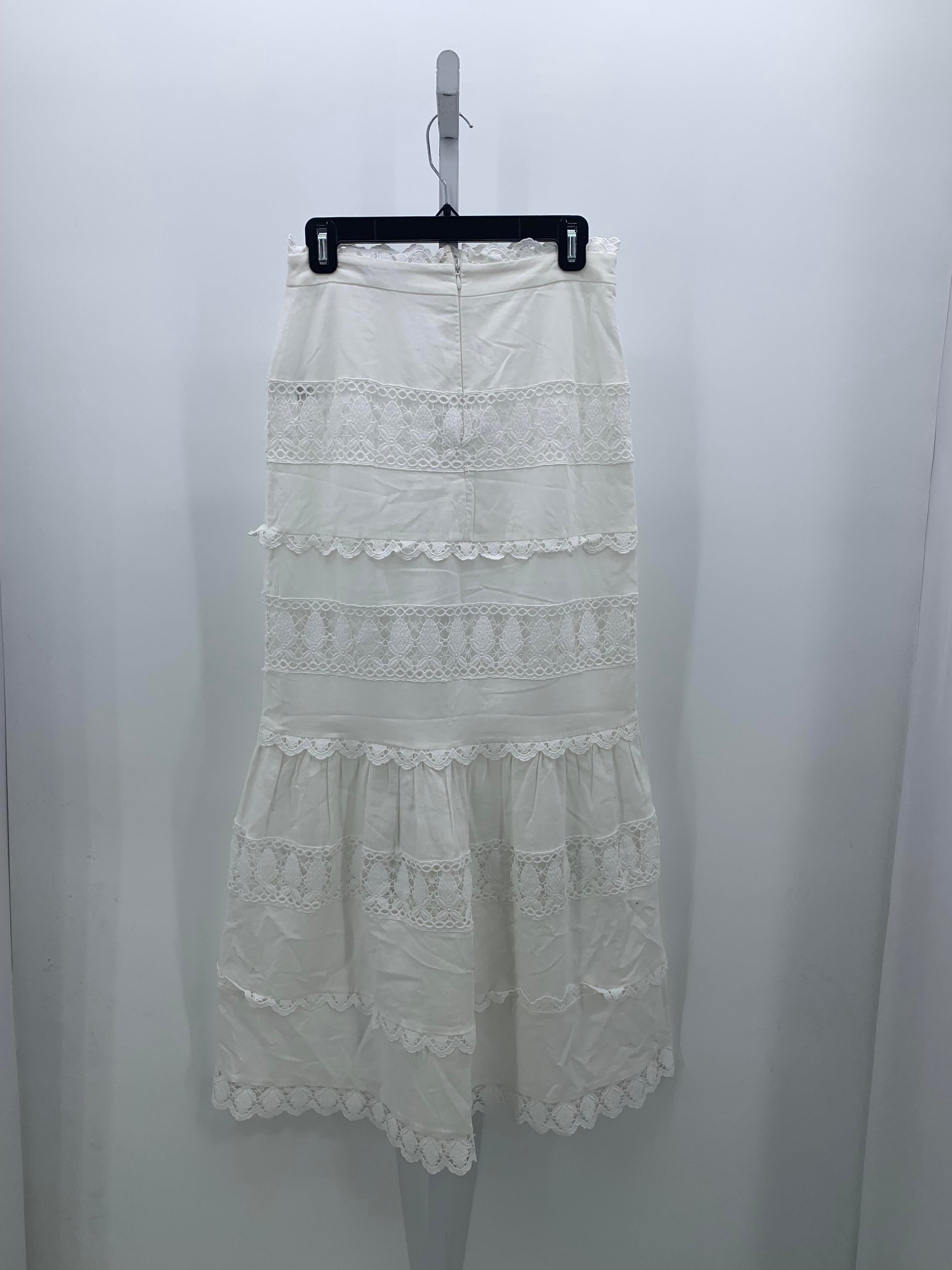 endless rose Size Medium Misses Skirt