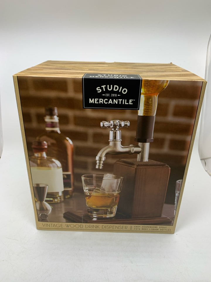NIB VINTAGE WOOD DRINK DISPENSER EASY DISPENSING SPOUT STUDIO MERCANTILE.