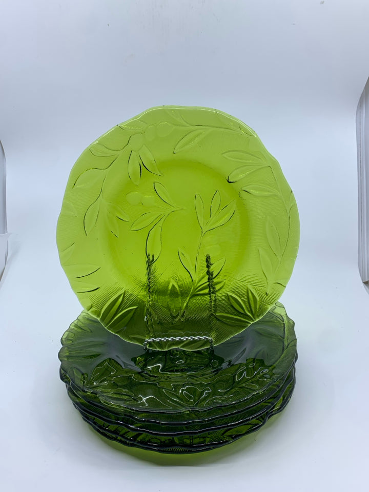 6 GREEN GLASS PLATES W SLIGHT TEXTURE.