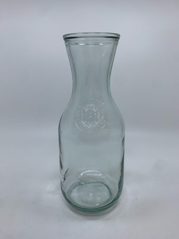 PAUL MASON CLEAR GLASS CARAFE.