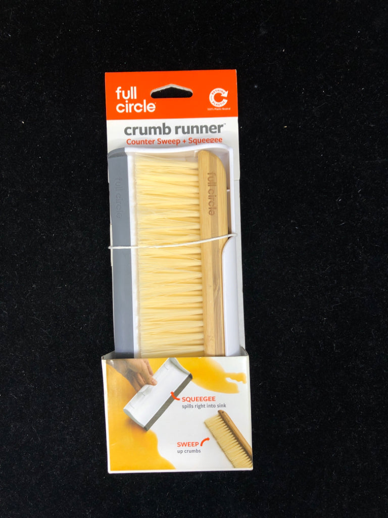 NIP CRUMB RUNNER FULL CIRCLE COUNTER SWEEP.