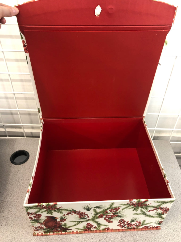 JOY CARDINAL HOLLY BERRY CARDBOARD STORAGE BOX.
