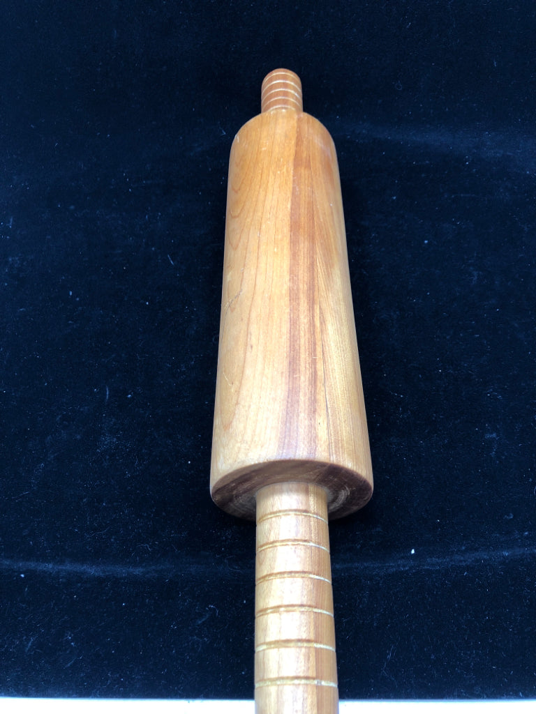 WOODEN ROLLING PIN.