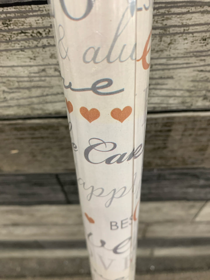 LOVE WRAPPING PAPER.