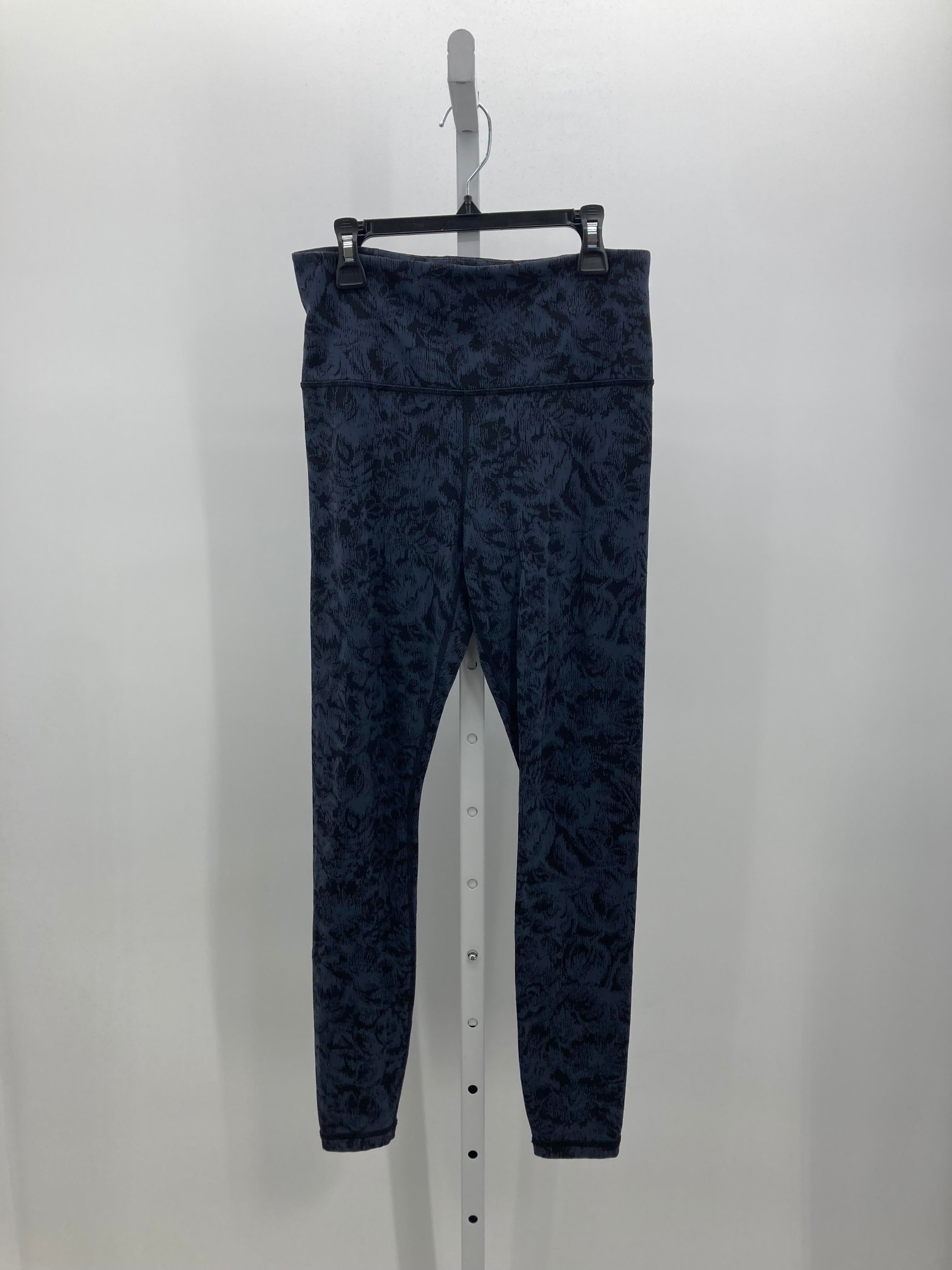 Athleta Size Medium Misses Leggings