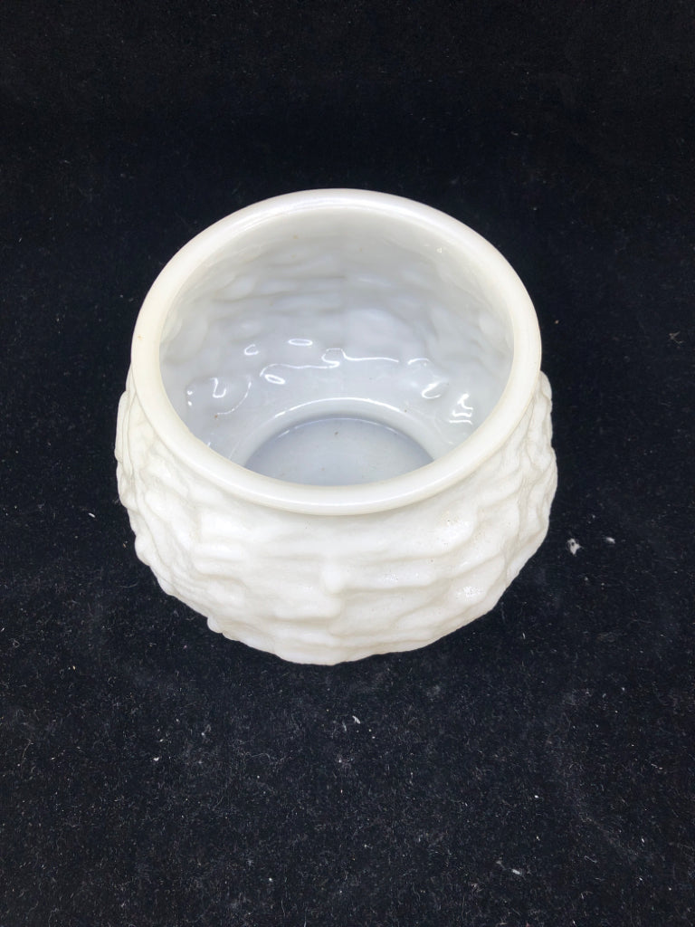 WHITE GLASS TEXTURED PLANTER.